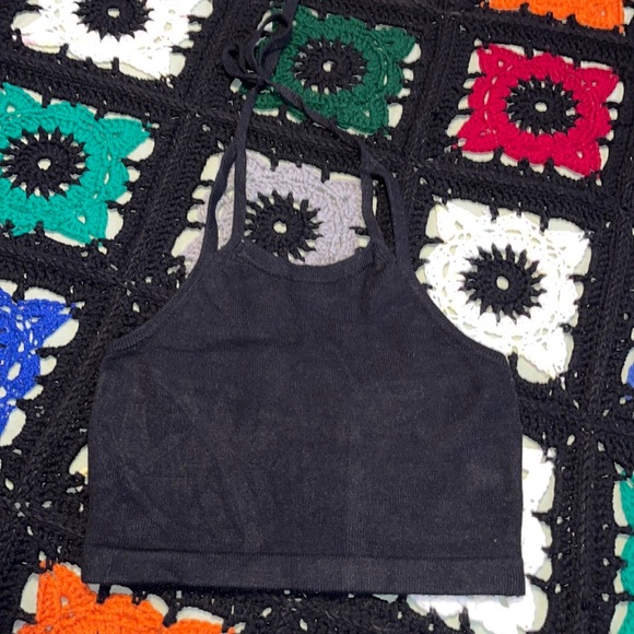 🪻3/$30 Knitted neck tie crop top!🪻 - Picture 2 of 4